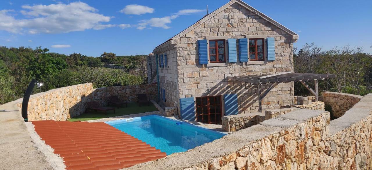 נובליה Mala Villa- Private Heated Pool מראה חיצוני תמונה